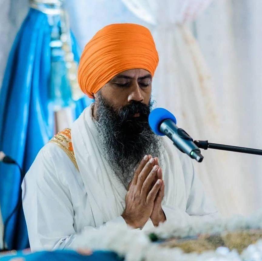 How a Sikh is watching Guru Arjan Dev attaining Martyrdom